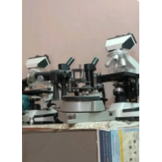 Microscope